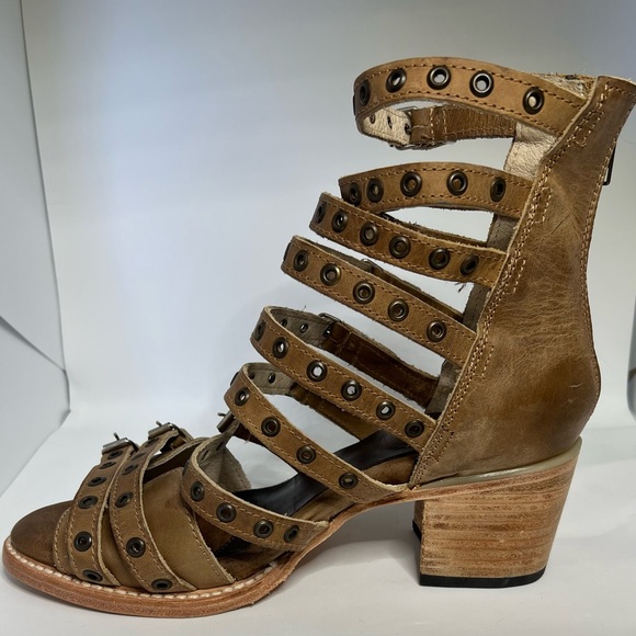 Freebird - Steven - Brown Strappy Gladiator Sandals - Picture 5 of 10